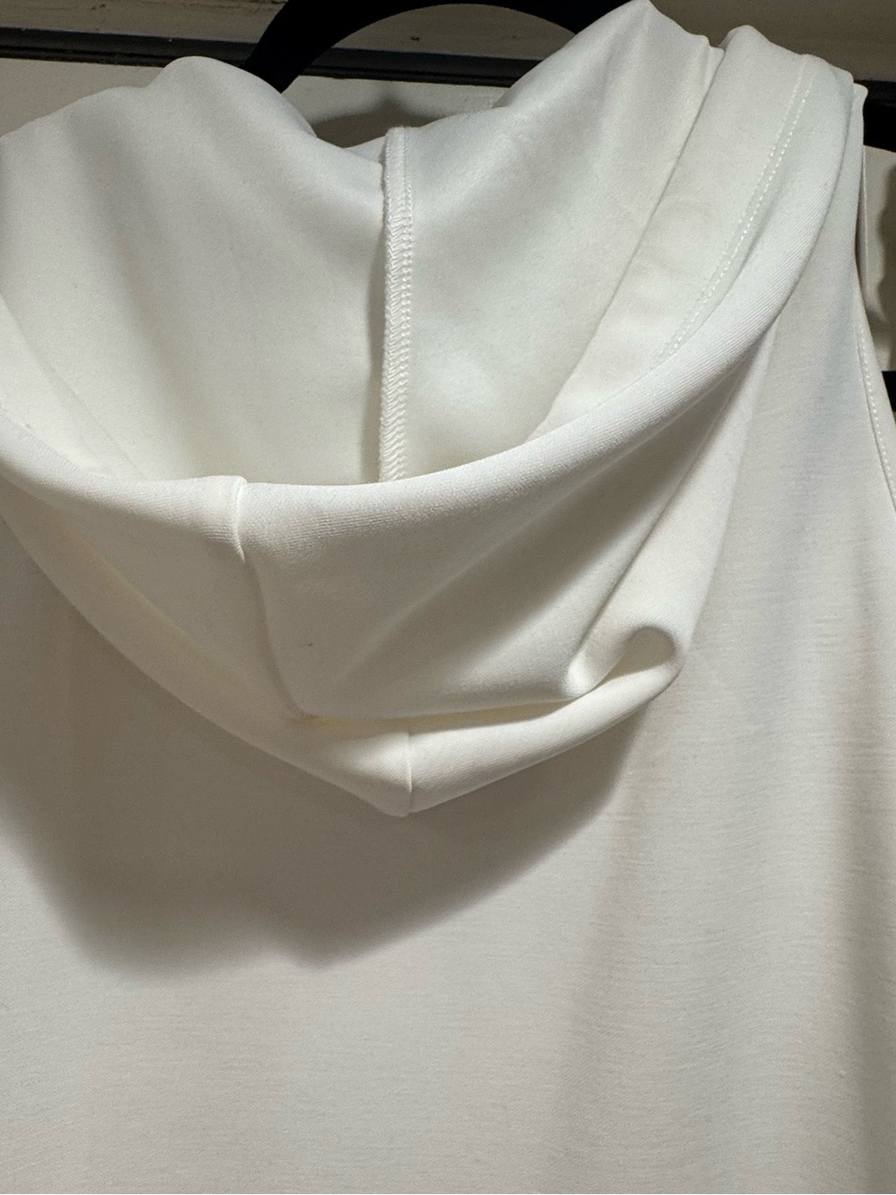 Rachel Zoe—S, Cream Sleeveless Hoodie & Jogger Set, Elastic Waist, Luxe Feel - Picture 11 of 14